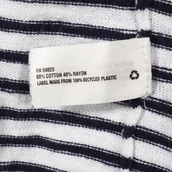 Gap Sweater Women Size Small  V Neck Striped Long Sleeve Black White Pullover - Picture 10 of 11